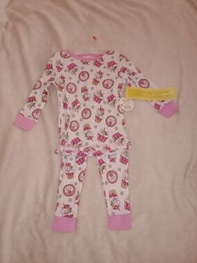 Swiggles Pink Unicorn & Cupcake 2-Piece Pajamas Size 24 Months